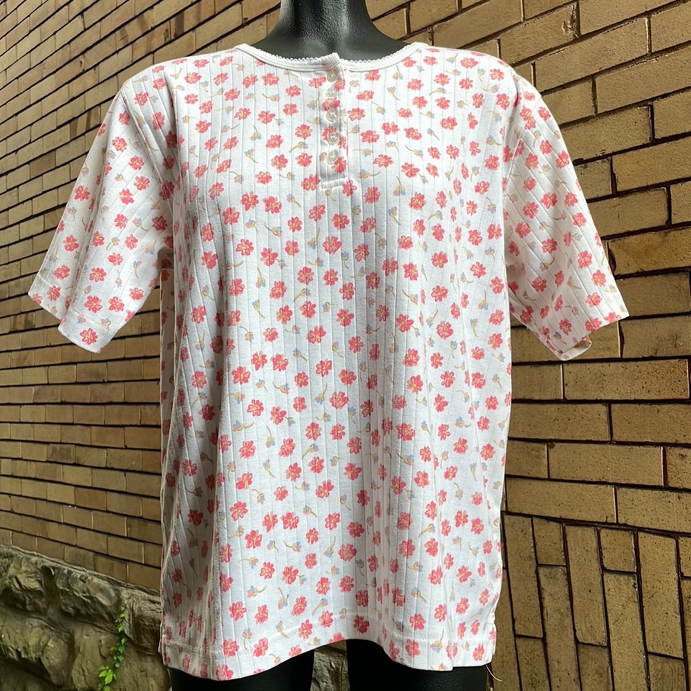 Vintage 90โs Cabin Creek floral lace trim button shirt Size Large